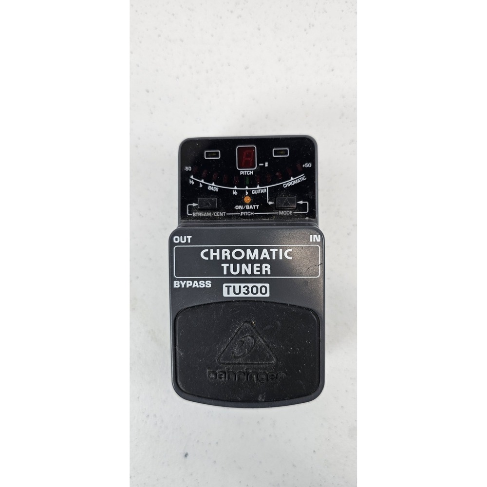 Behringer TU300 Chromatic Guitar/Bass Tuner Pedal Bypass Mode
